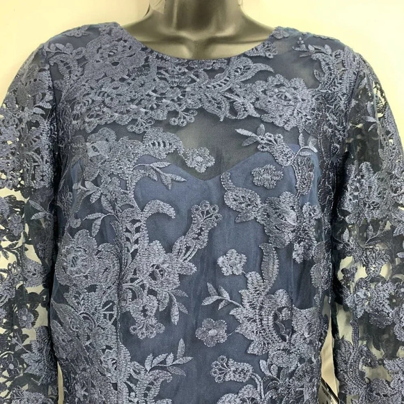 JS Collections Women's Embroidered Lace Sheath Dress 866553 In Navy Size 6 NWT - Picture 4 of 14